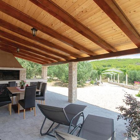 Awesome Home In Smokvica With Kitchen Zewnętrze zdjęcie