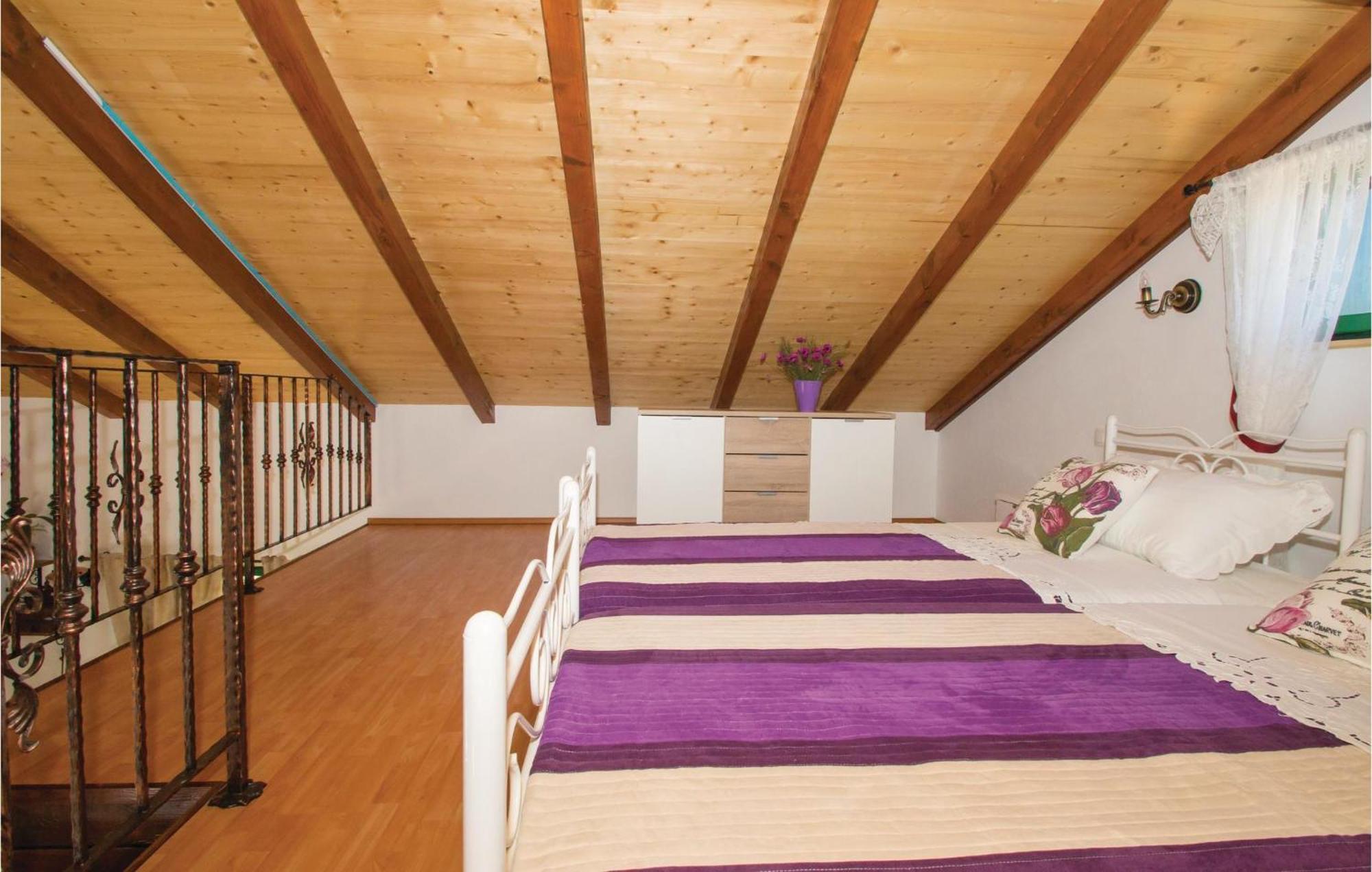 Awesome Home In Smokvica With Kitchen Zewnętrze zdjęcie