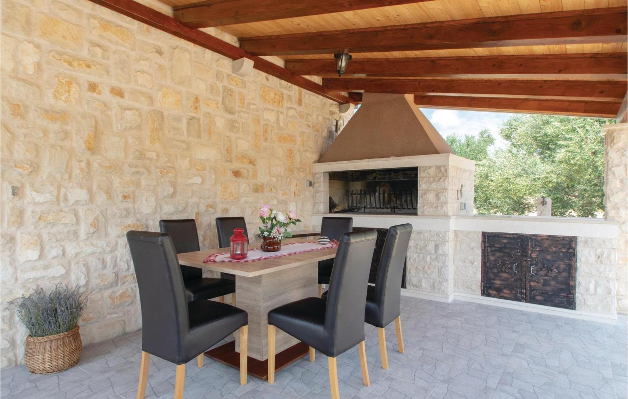 Awesome Home In Smokvica With Kitchen Zewnętrze zdjęcie
