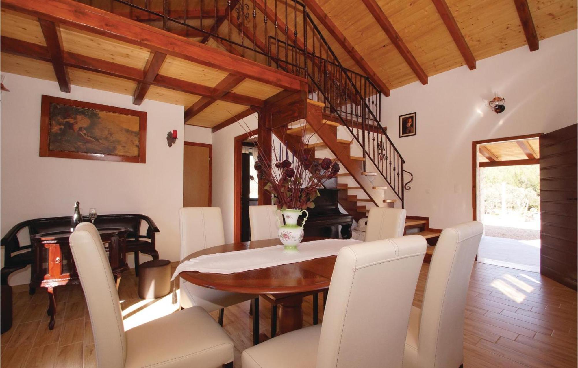Awesome Home In Smokvica With Kitchen Zewnętrze zdjęcie